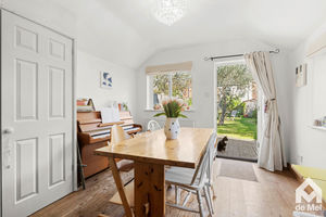 Photo 18- click for photo gallery